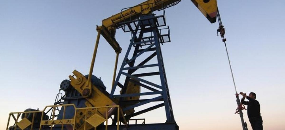 Oil prices jump amid increasing demand